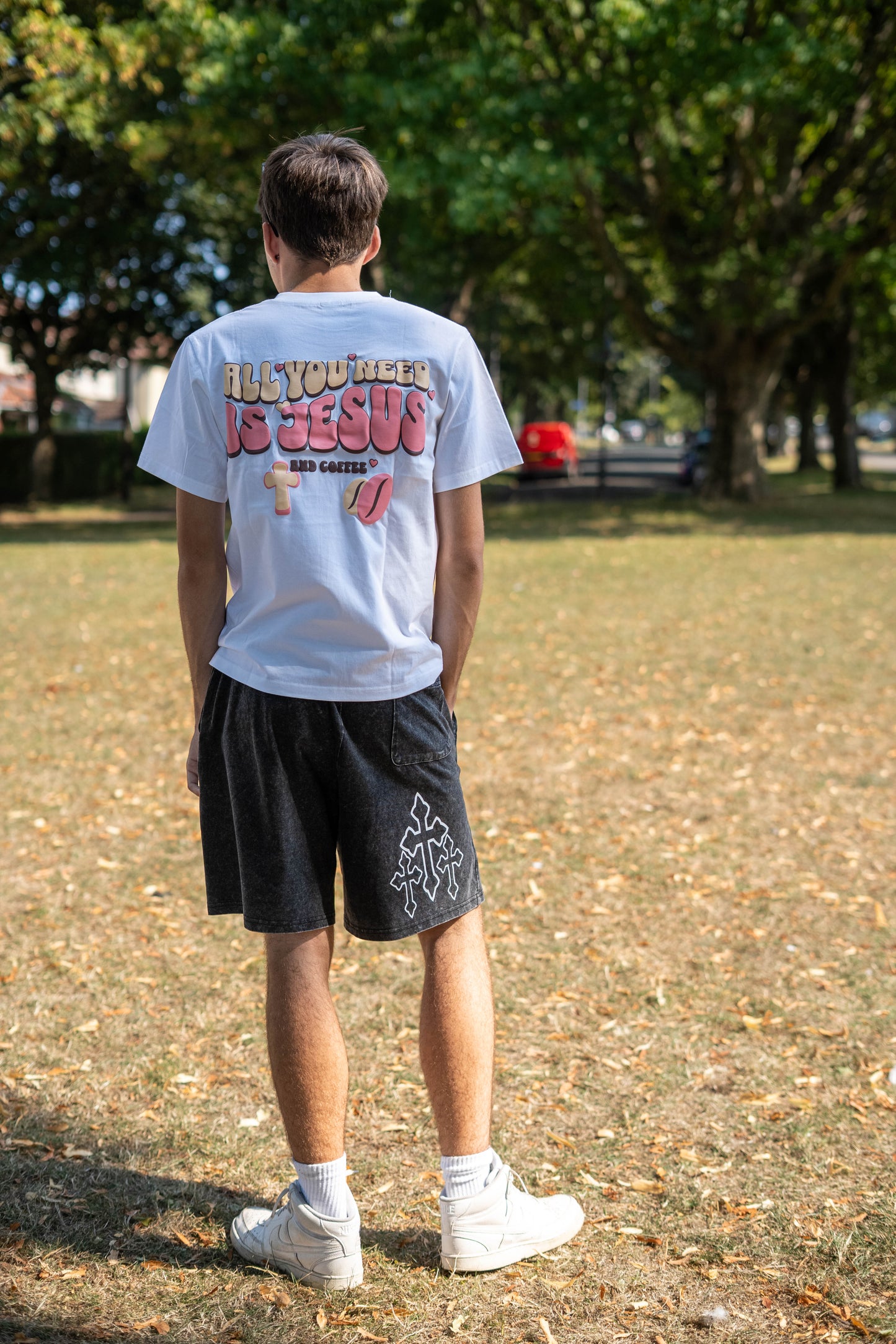 SLIM FIT JESUS & COFFEE TEE